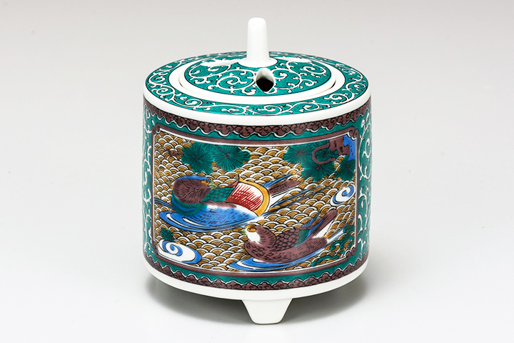 生産終了】3号香炉 古九谷風 – Juttoku.