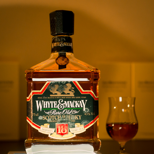 ホワイト&マッカイ 18年 1990年代流通品? | 酒は人生の妙薬