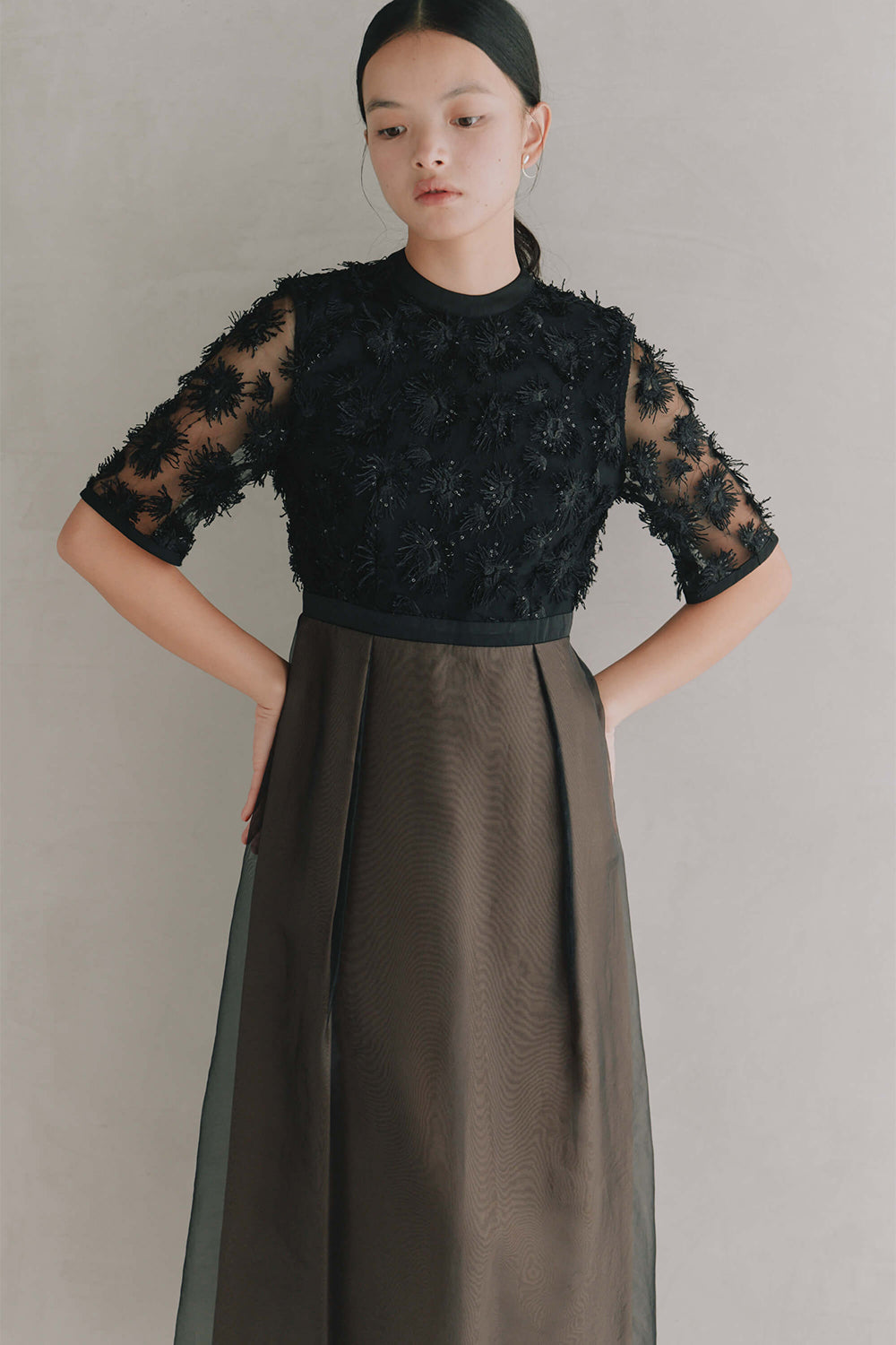 kaene公式オンラインストア エンブロイダリーミックスドレス / 100889