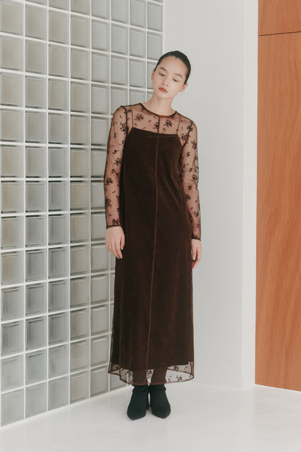 人気ブランド【kaene】 フロッキーベロア2wayドレス ダークブラウン