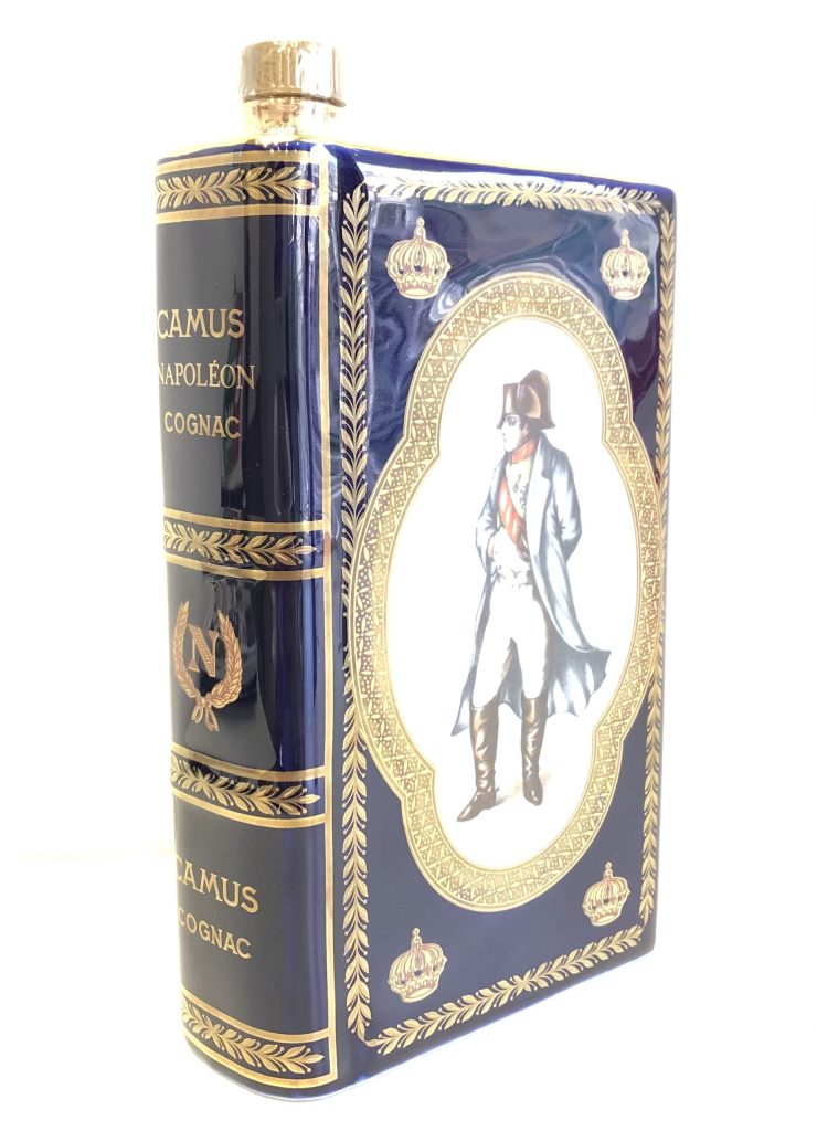 カミュ ナポレオン コニャック ブック型 700ml/40度 買取実績
