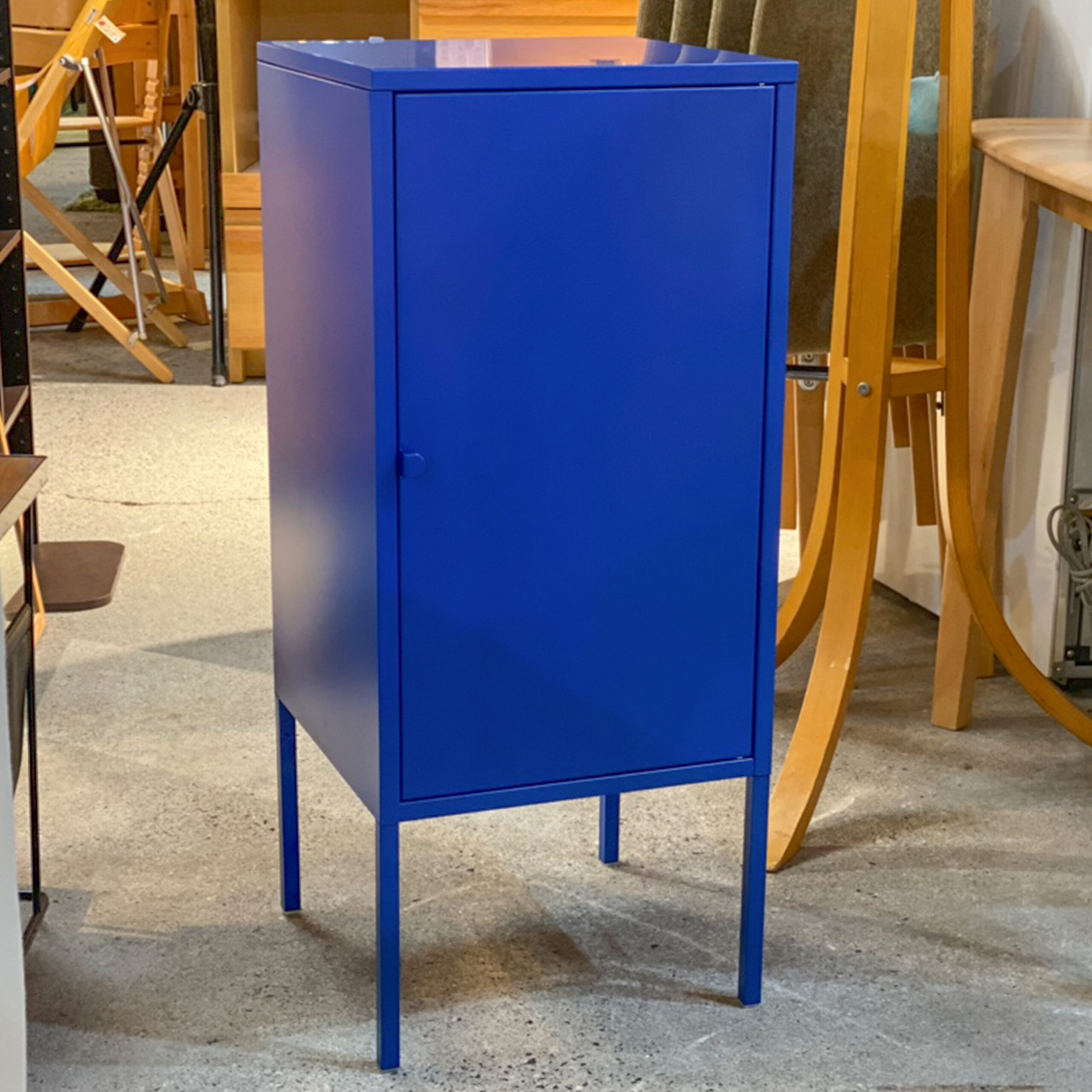 IKEA イケア LIXHULT リックスフルト キャビネット ブルー 青色 IKEA