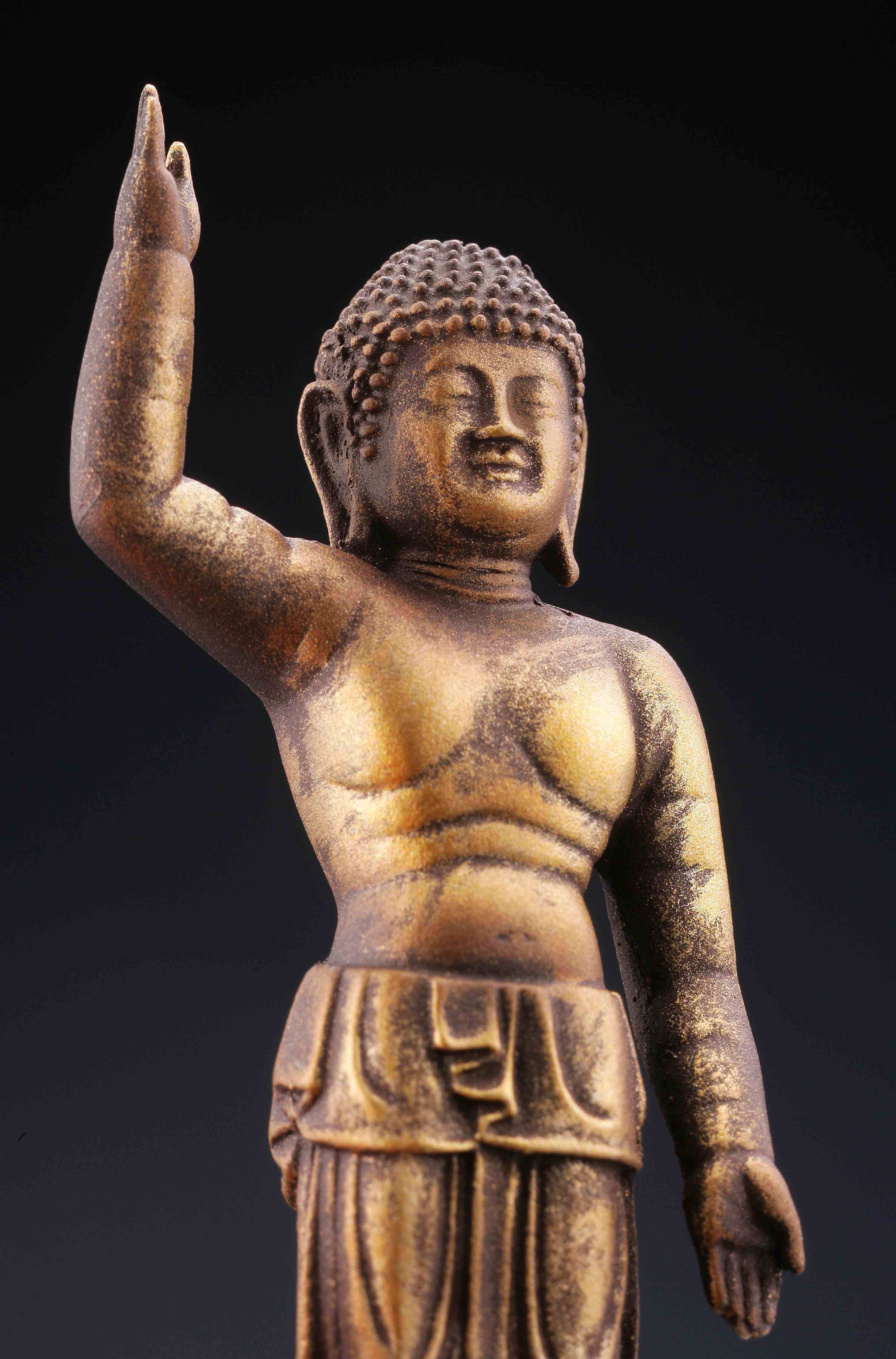 誕生釈迦仏（経年劣化金）｜｜海洋堂