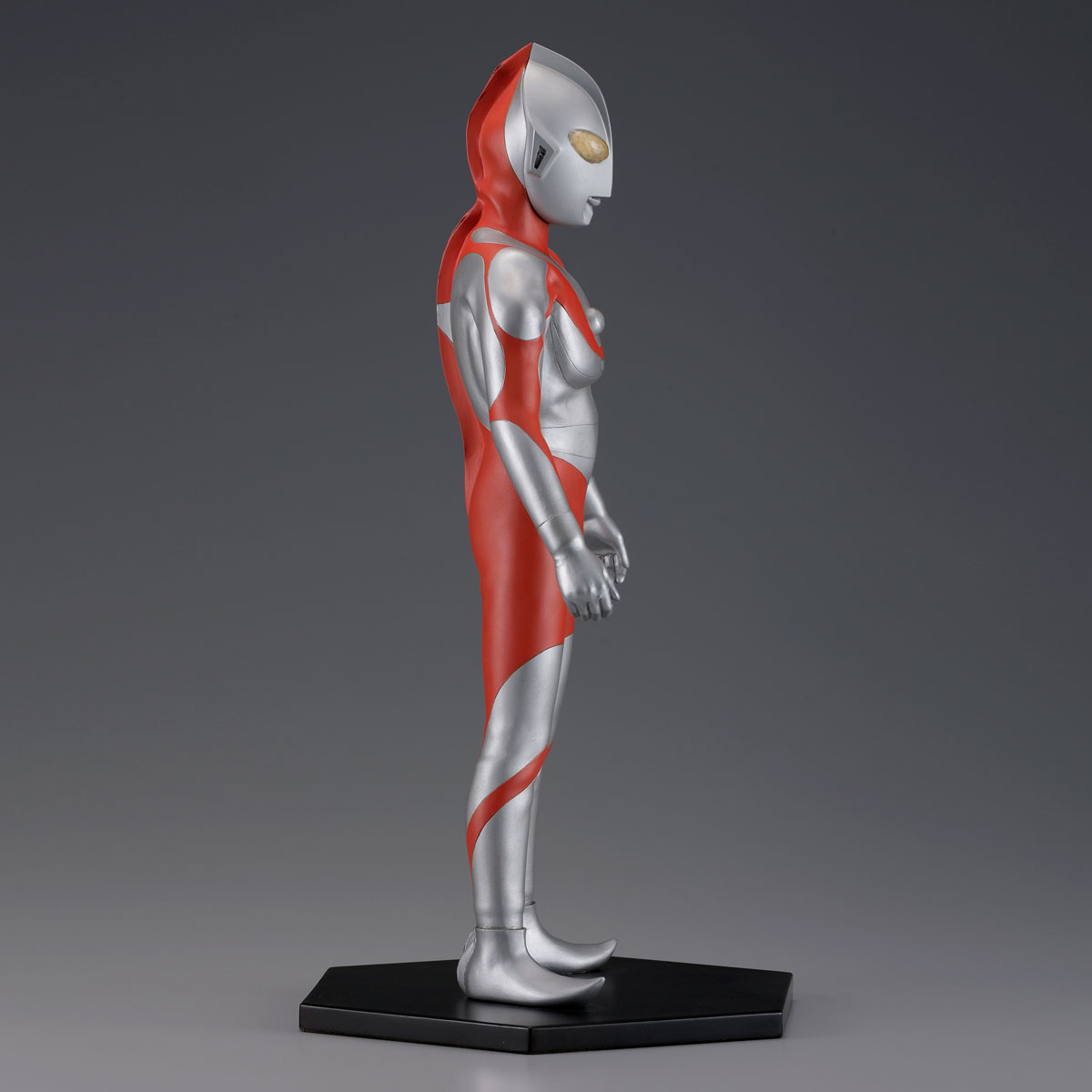 海洋堂 ウルトラマン Bタイプ キャラクタークラシック 完成品 33cm