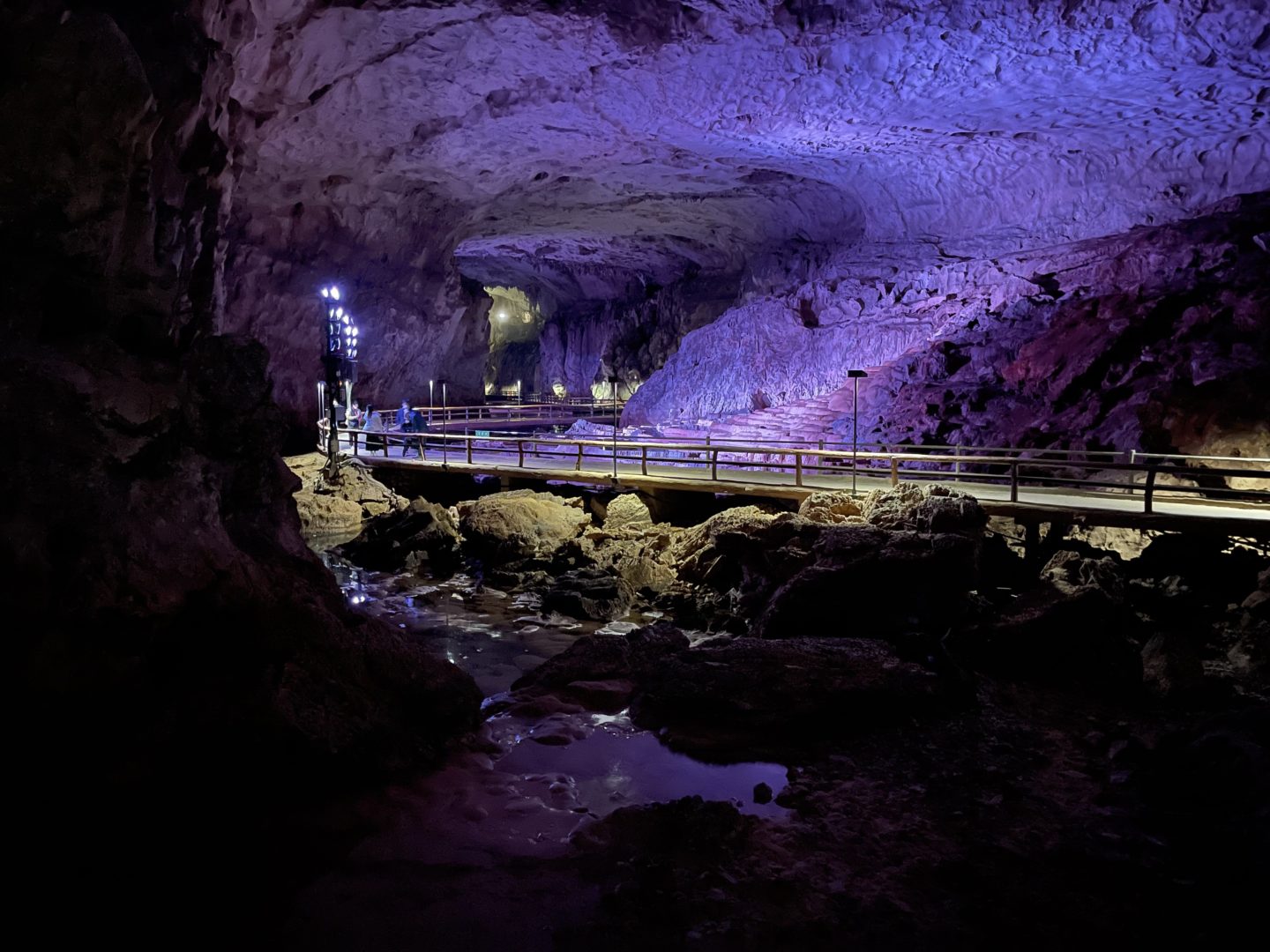 12.30（火）～1.4（日）秋芳洞「光響FANTASY」2025 - 【公式】山口県