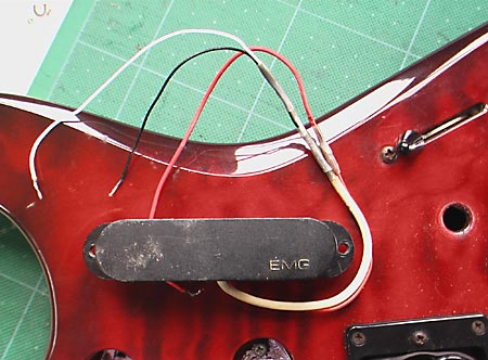 赤いキルトのフェルナンデスーその4