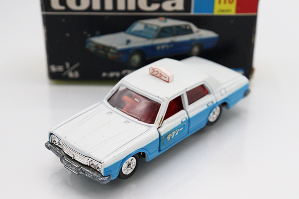 トミカ 黒箱 (激レア)新品クラウンタクシー 2台セット ミニカー