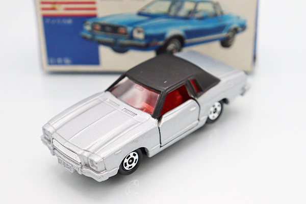 トミカ 37 タンク車 日本製 トミカ 37 タンク車 日本製