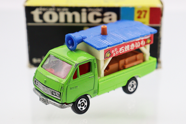 ミニカーショップ ケンボックス トミカ 黒箱☆27☆トヨタハイエース 石