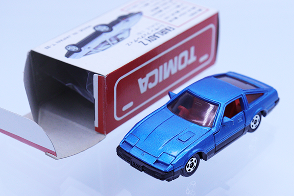 ミニカーショップ ケンボックス トミカ 赤箱(日本製)☆15☆日産