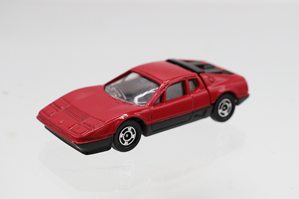 ミニカーショップ ケンボックス トミカ 青箱☆F57☆フェラーリBB 512