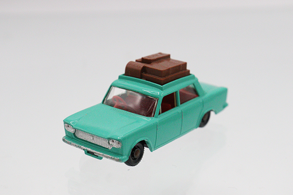 ミニカーショップ ケンボックス マッチボックス☆56☆フィアット1500