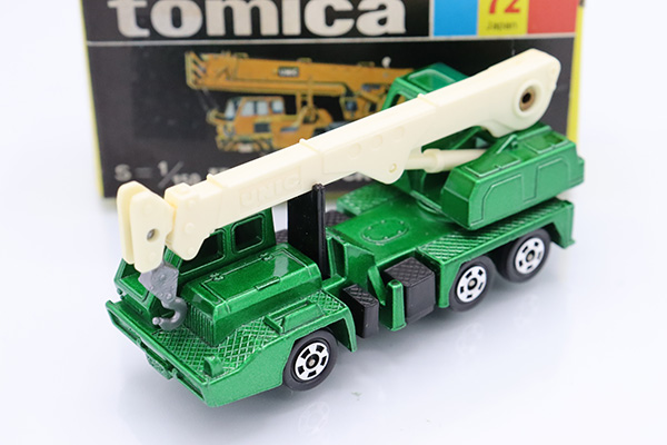 トミカ ミニカーセット UDユニックトラッククレーンと小松パワー