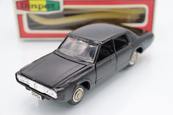 ヨネザワトイズ ミニカー ニュークラウン ロイヤルサルーン 【公式通販】