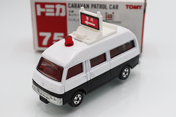 トミカダンディ 日産 キャラバン パトロールカー DE-001 1/43 ミニカー