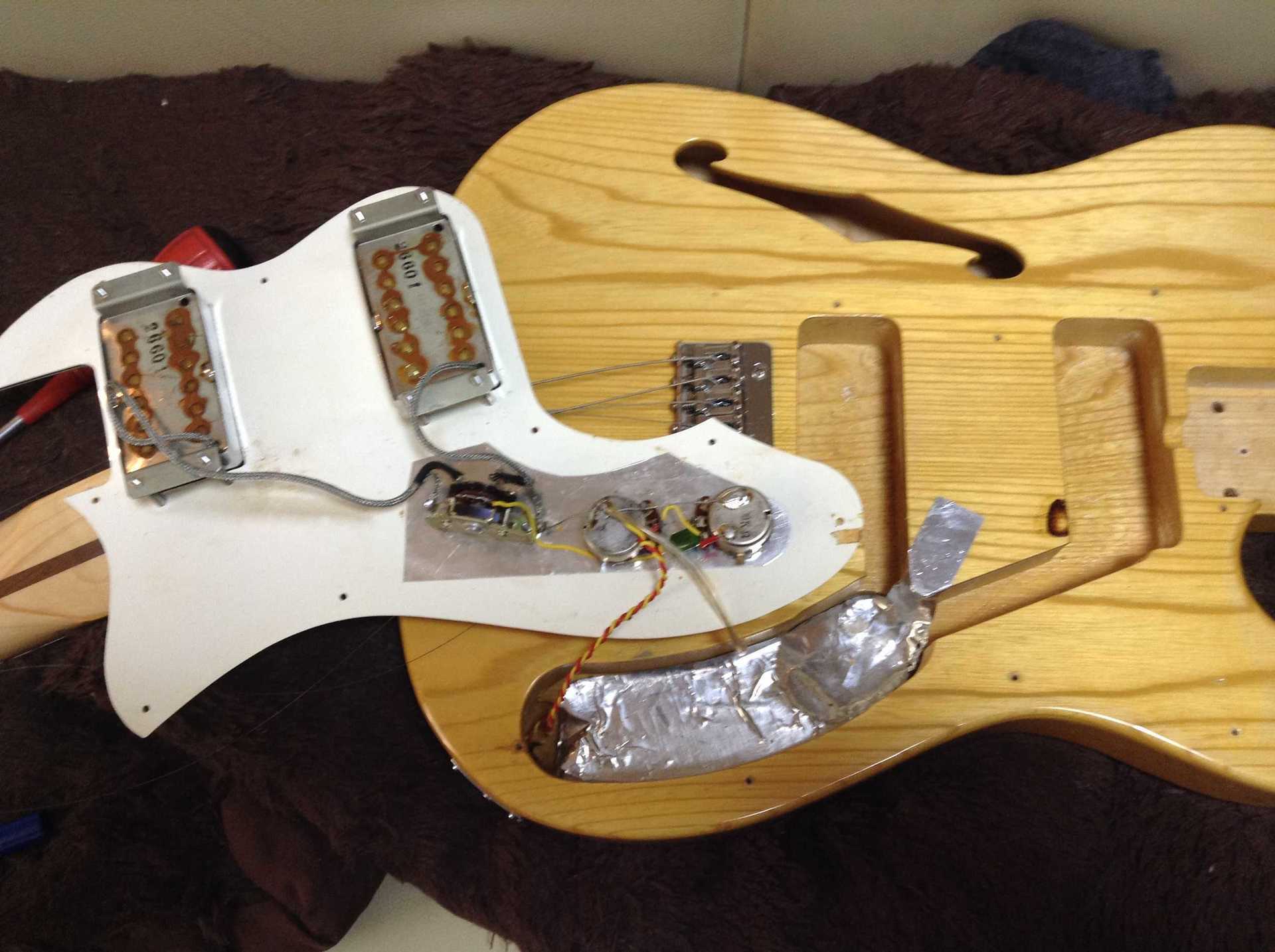 かにさんデラックス 1976年Aria Pro II TE-500N かにさんデラックス 1976