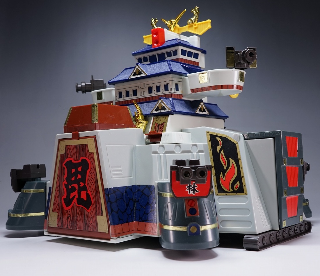 mL808c [希少] 組済 元祖SDガンダム 新生頑駄無城 天地城 / SD戦国伝