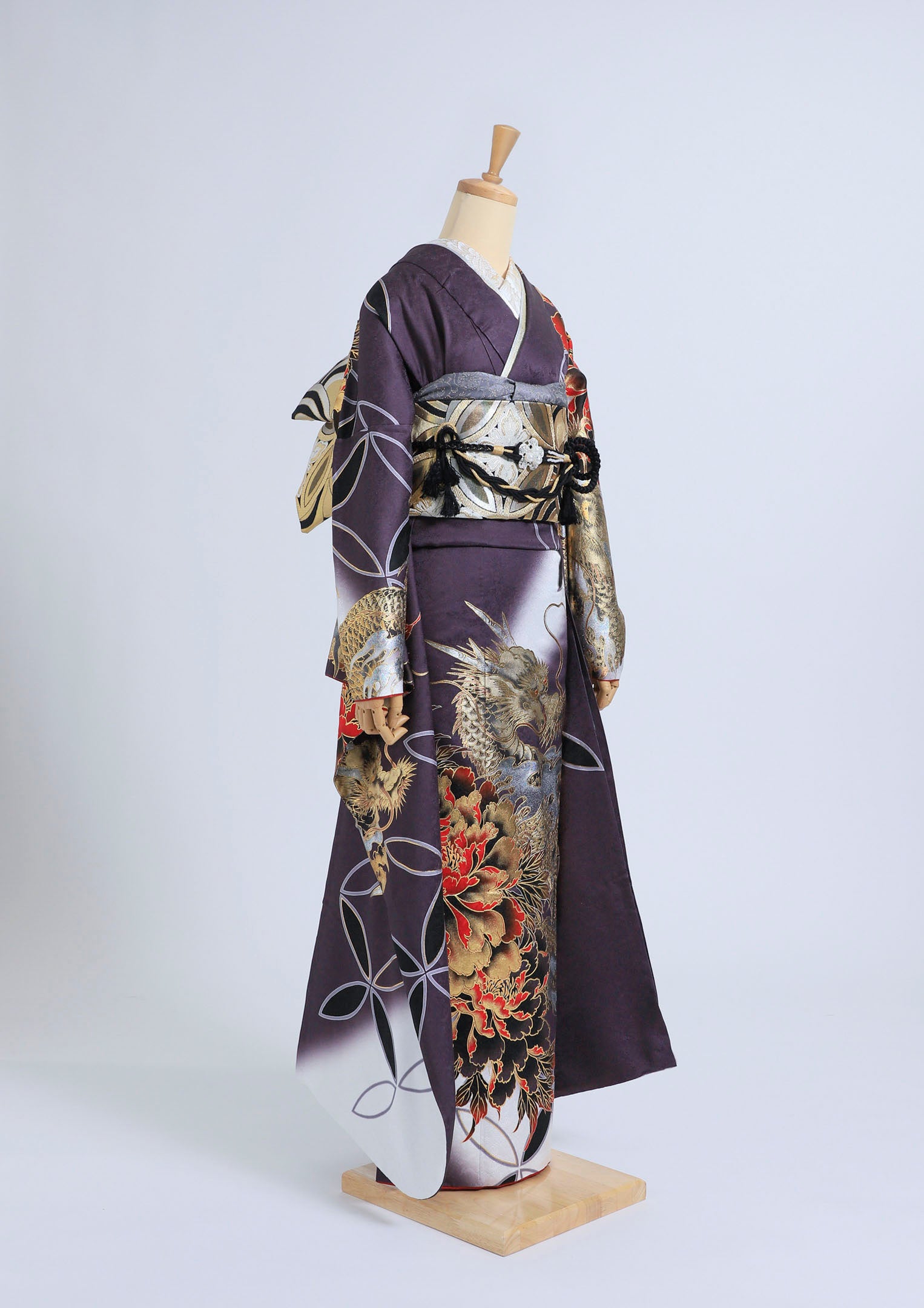 振袖ネットレンタル：紫に白ぼかし】昇竜が強い女性を演出する振袖/KH