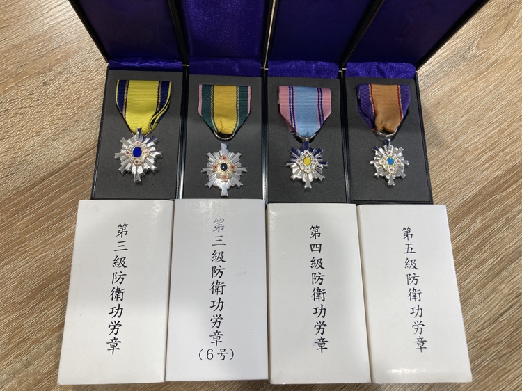 3級 防衛功労章 5号 綬付 3級 防衛功労章 5号