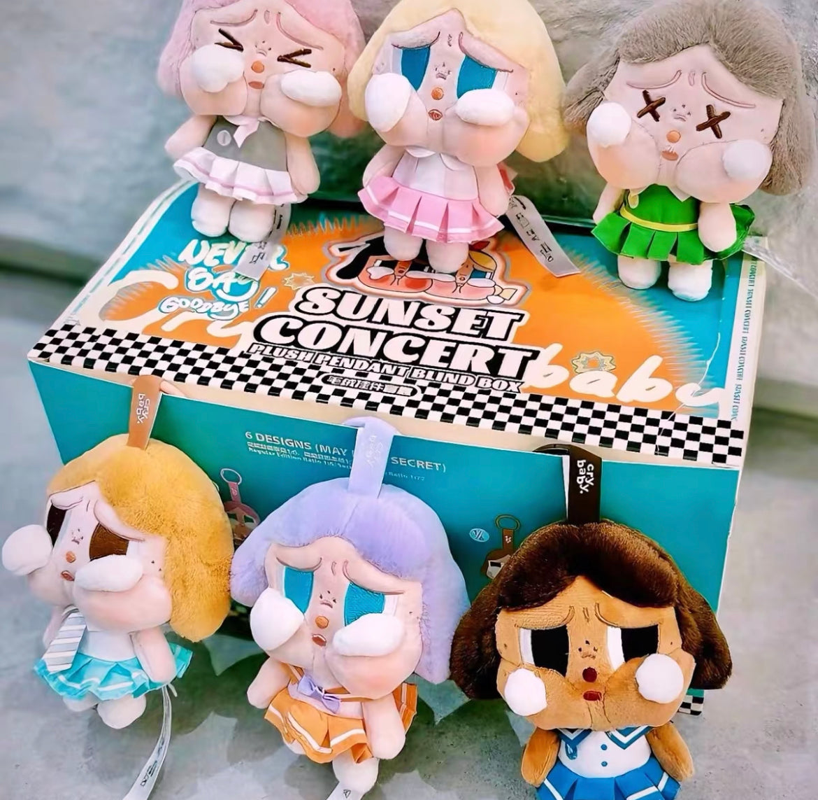CRYBABY クライベイビー SUNSET アソート サンセット POPMART CRYBABY