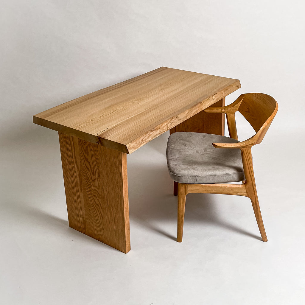 KIDO MEIMOKU 栓一枚板デスク｜120cm – 【公式】鬼童銘木（KIDOMEIMOKU