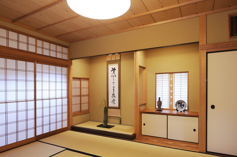 欄間、引戸、網代天井