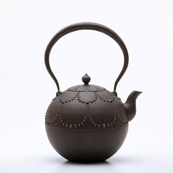 南部鉄器 有名人作 南部鉄器 有名人作 南部鉄器400年の焼型技術を現代