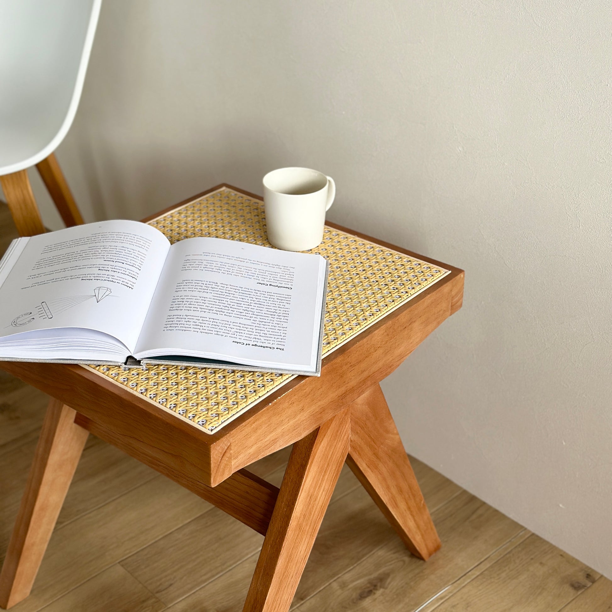 KRISTALIA / CU スツールベンチ・サイドテーブル KRISTALIA / CU