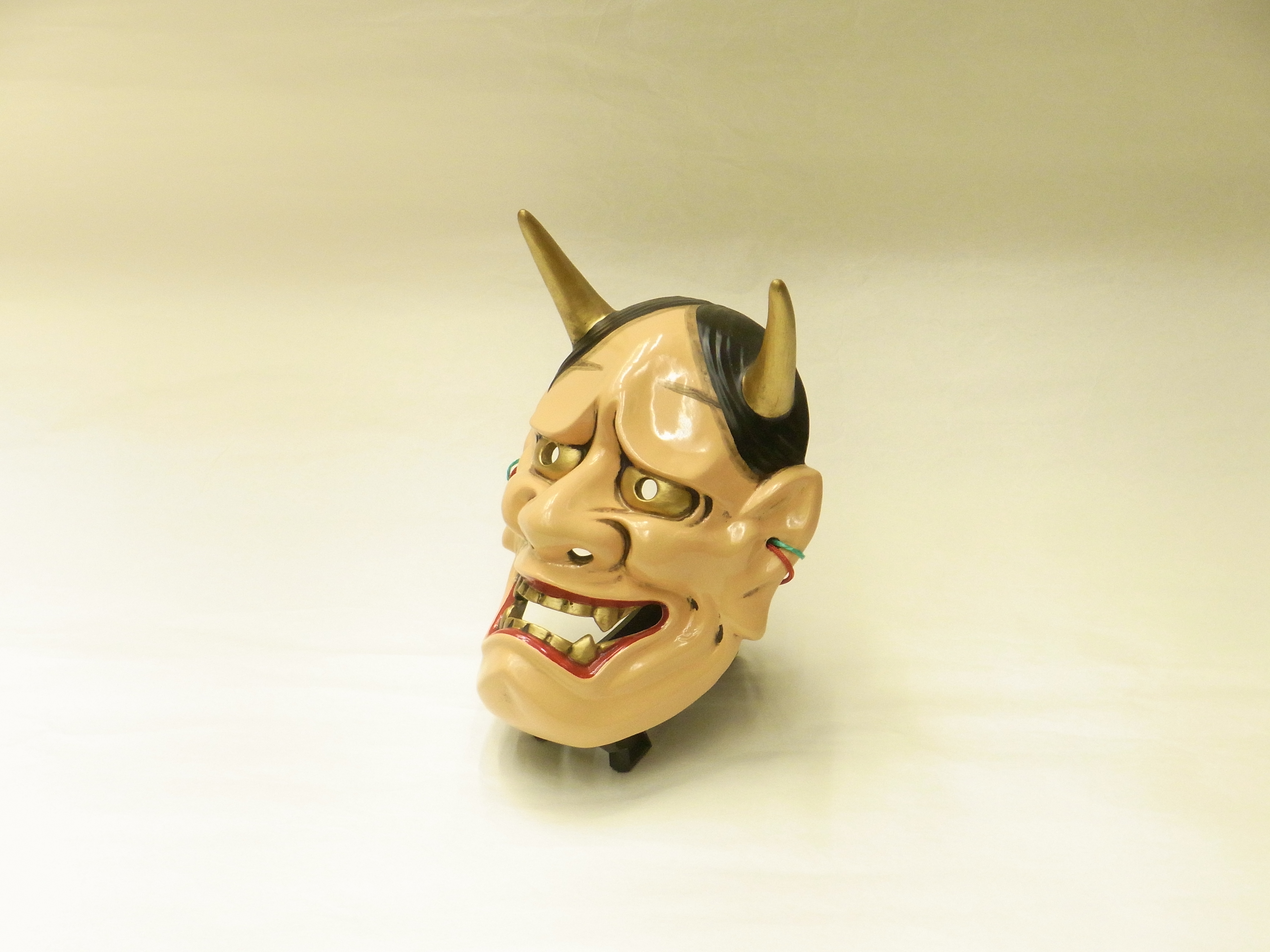 小林漆陶 映える器ギャラリー 岐阜市| 日本一の漆陶器 茶道具の品揃え