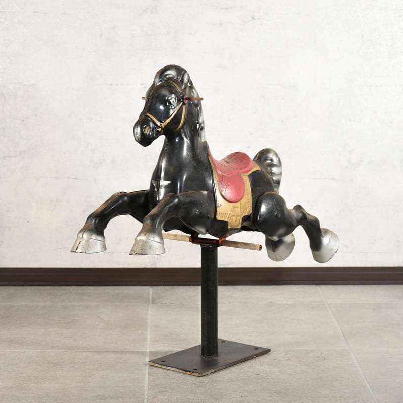 ウランガラス Boyd ボイド社 オブジェ 置物 木馬 馬 メリーゴー