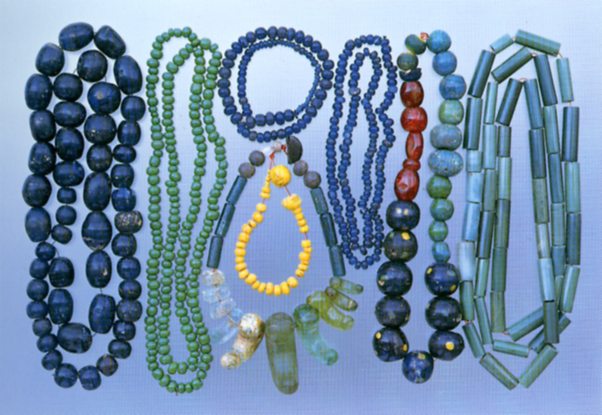 古墳時代 ビーズ ガラス玉 古墳時代ビーズガラス玉