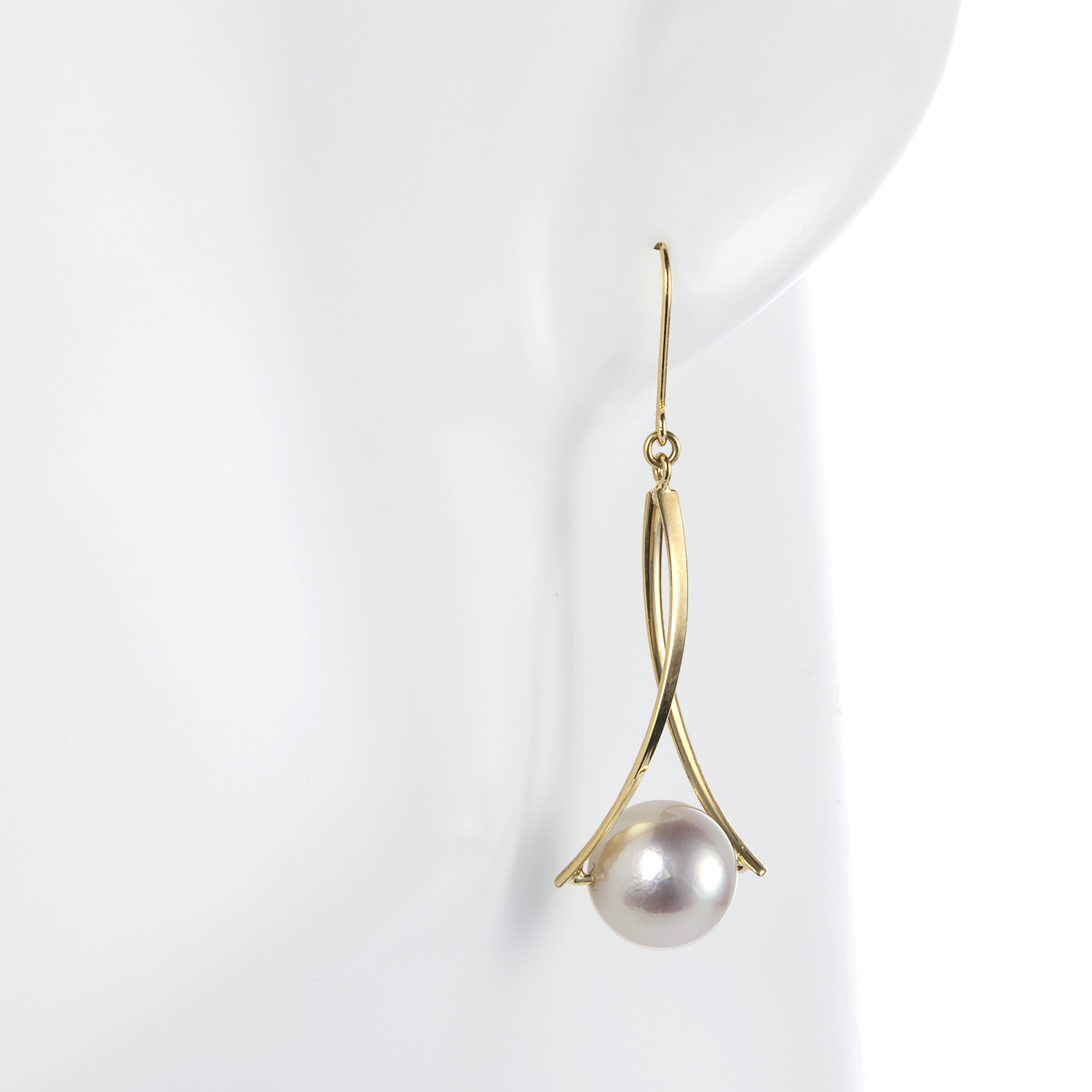 1830 あこや真珠 18KWG ダイヤモンド 天女級のテリ 8mmパールピアス