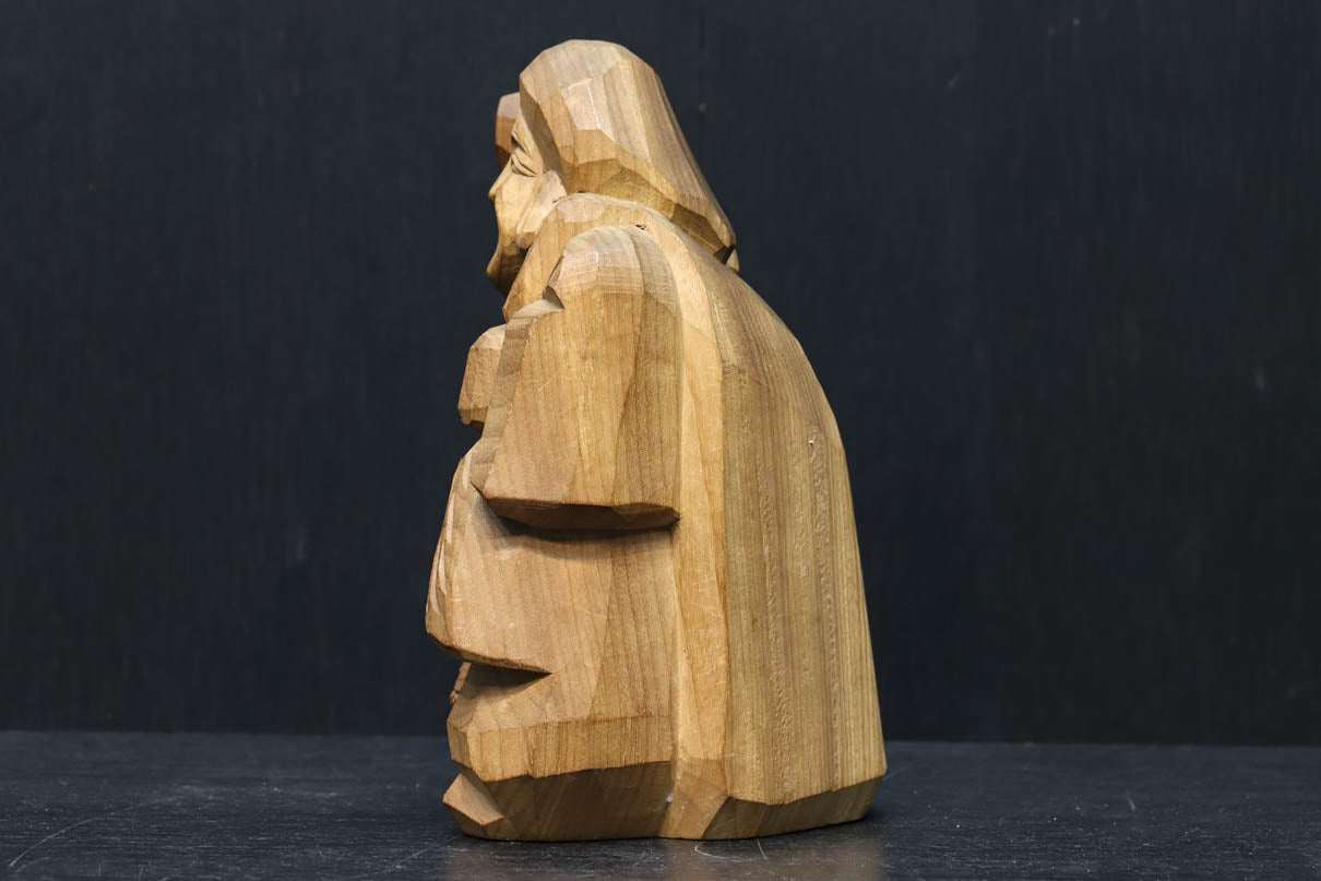 木製 大黒さん(笑顔の彫刻像) 笑顔が魅力的な大きな木彫りの大黒様