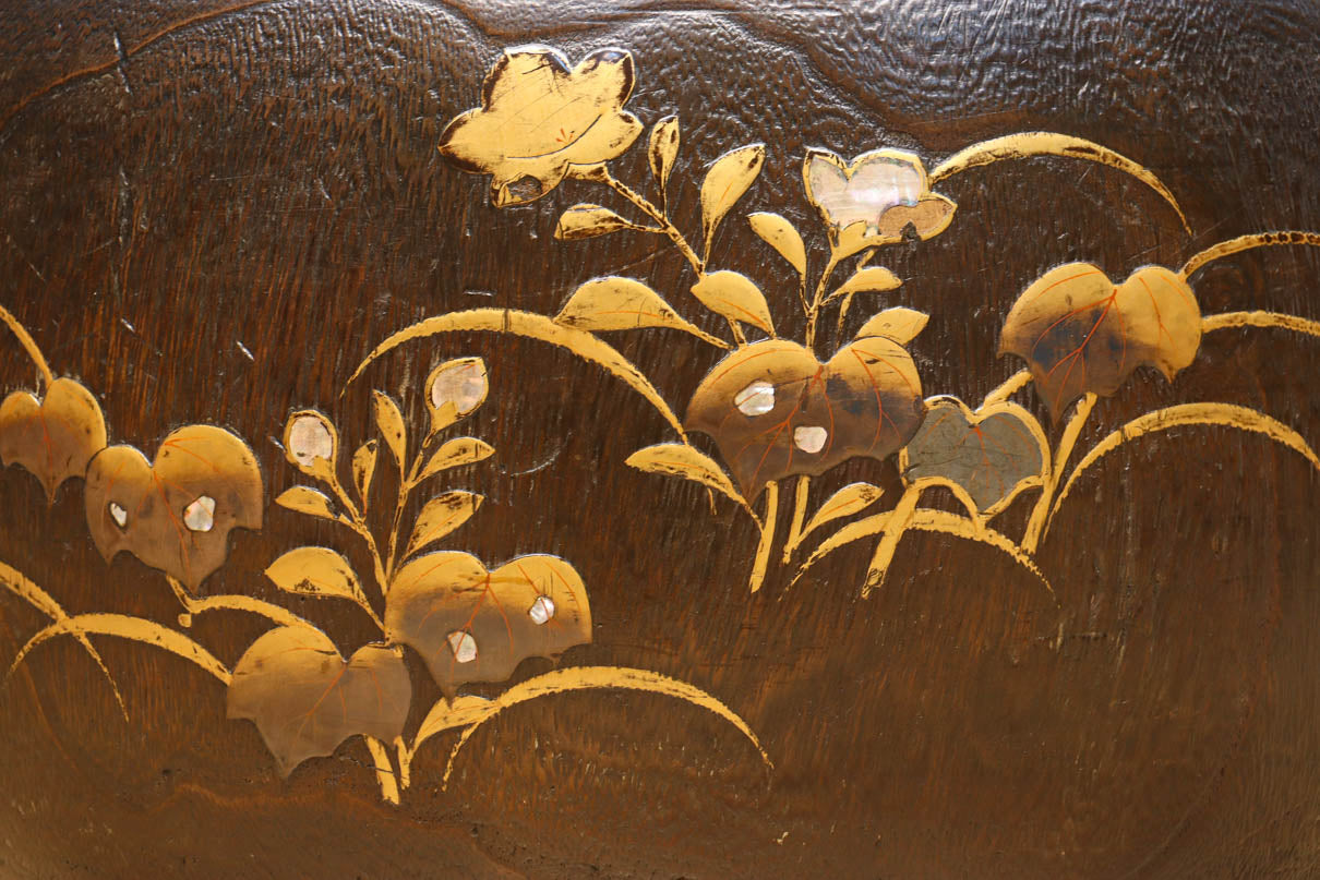 特大サイズ‼ 菊や小鳥の蒔絵で時代感漂う桐火鉢 DC7598 – 古福庵