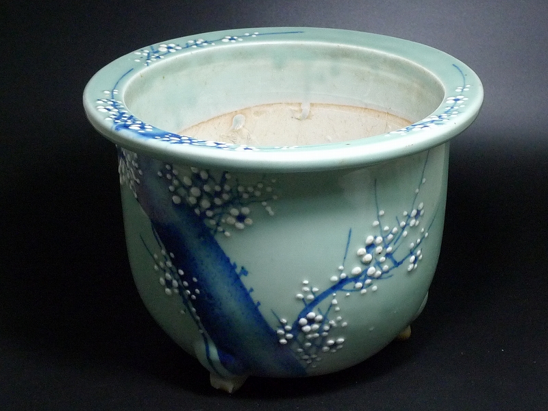 尾張焼 梅図 瀬戸焼 三本足 梅柄 染付三足 尾張