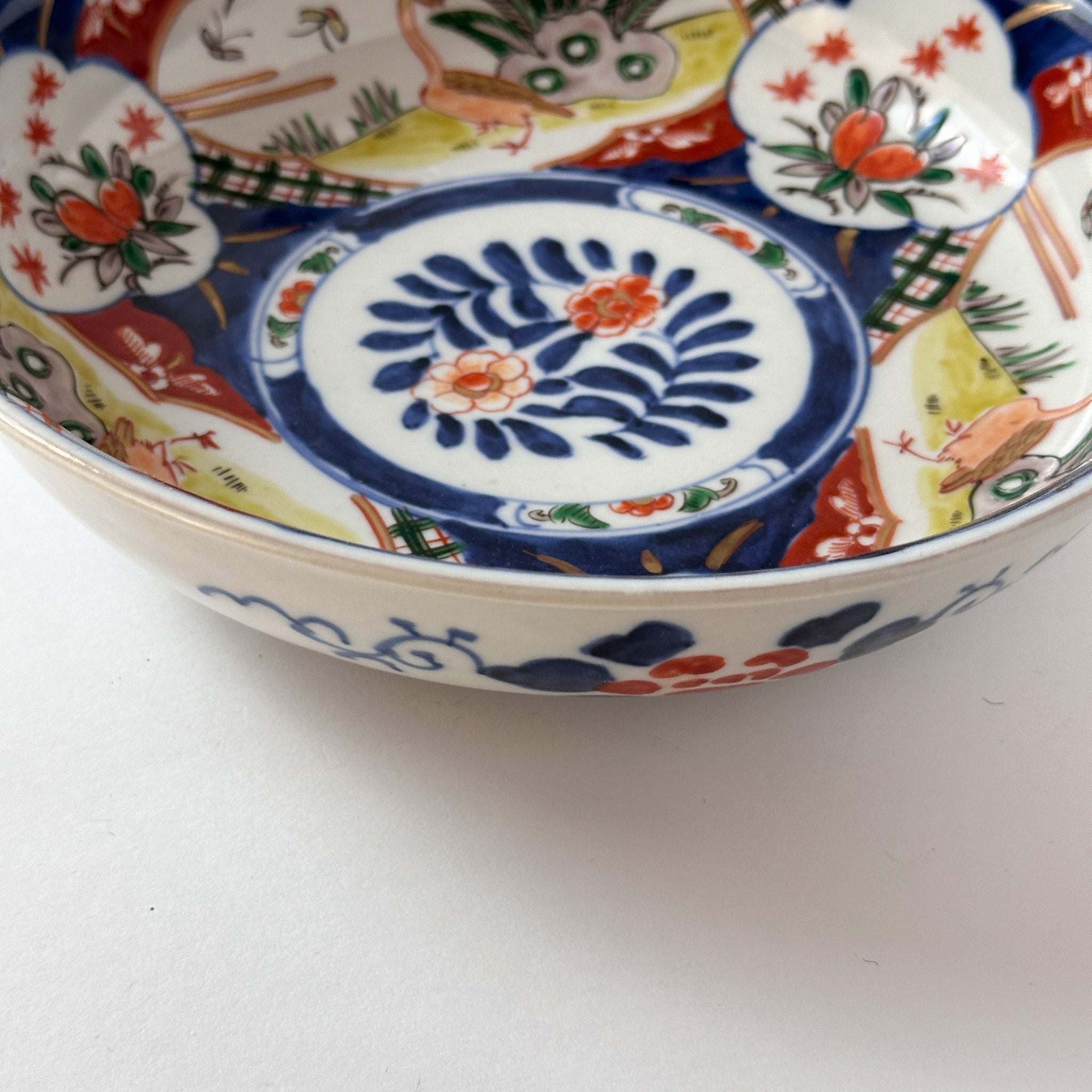 伊万里 鉢 MA574 伊万里 鉢 MA574 艶やかな明治伊万里浅鉢 – Kotto Shop