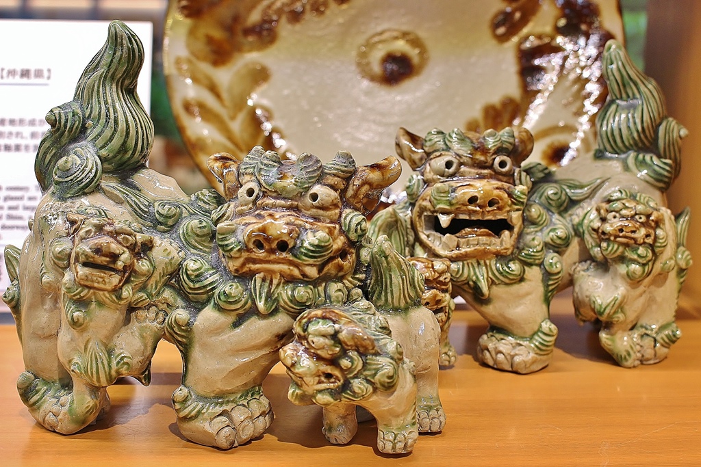 力強くあり続ける独特な壺屋焼 | Japan Traditional Crafts Aoyama Square