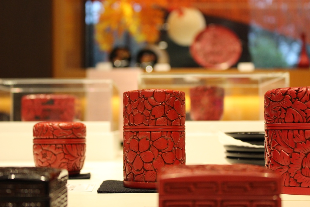 宝物新潟県村上市匠の手づくりアート工芸品村上堆朱般若彫刻靴べら