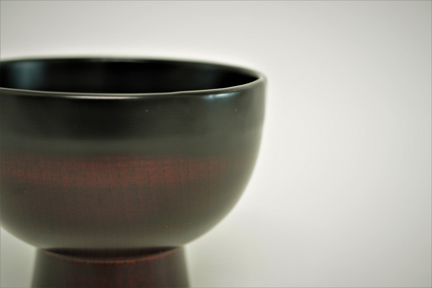 越前 端布合鹿椀 黒溜木地呂 – 漆器 高翆
