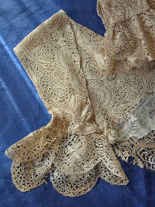 マルチーズレースいろいろ | こよなくアンティーク - アンティーク