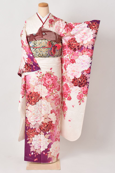 振袖[白地に大輪の八重桜]｜着物レンタルあき (来店着付け無料・全国
