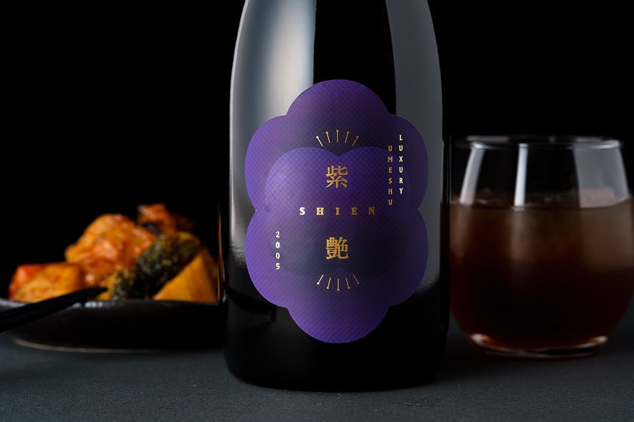 紫艶 | 和歌山県の梅酒 | クラフト酒・日本酒の通販ならKURAND（クランド）