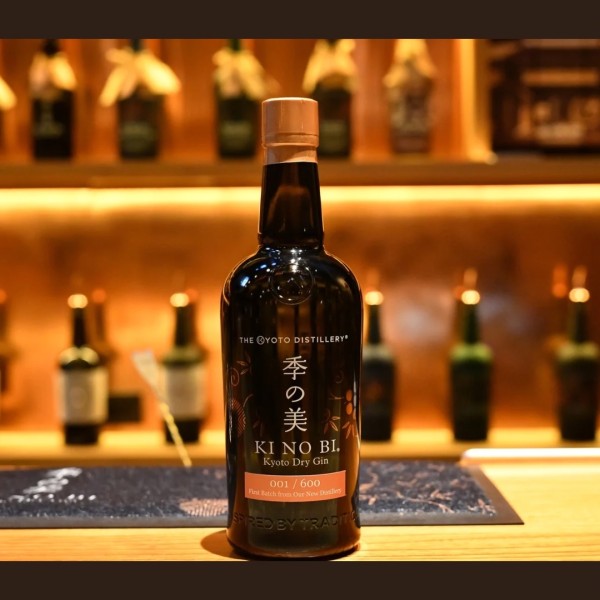 シ*ン様 季の美 ハウスジン 700ml 43% 季の美 勢 京都ドライジン｜商品