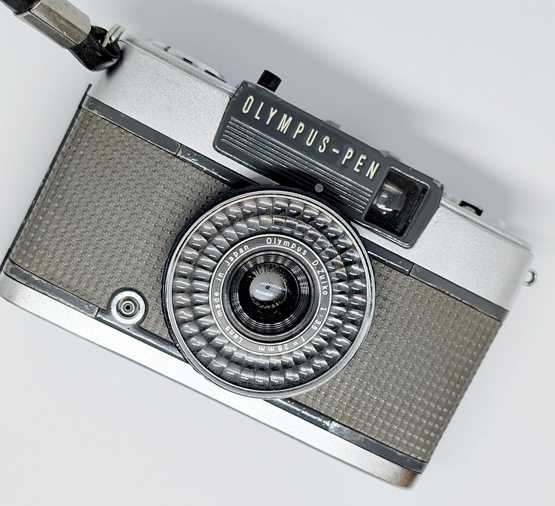 OLYMPUS PEN EE 赤ベロ/シャッター確認済み#367 OLYMPUS PEN EE 赤ベロ