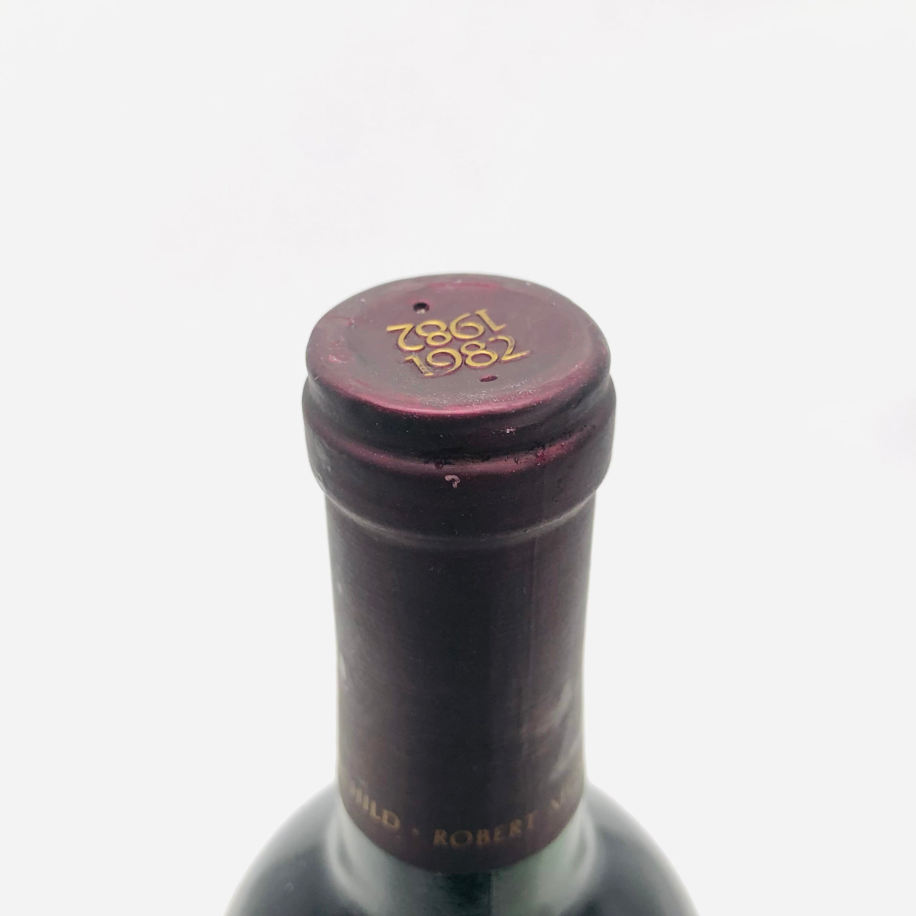 Opus One 1982年750ml 希少品です Opus One 1982年750ml 希少品です