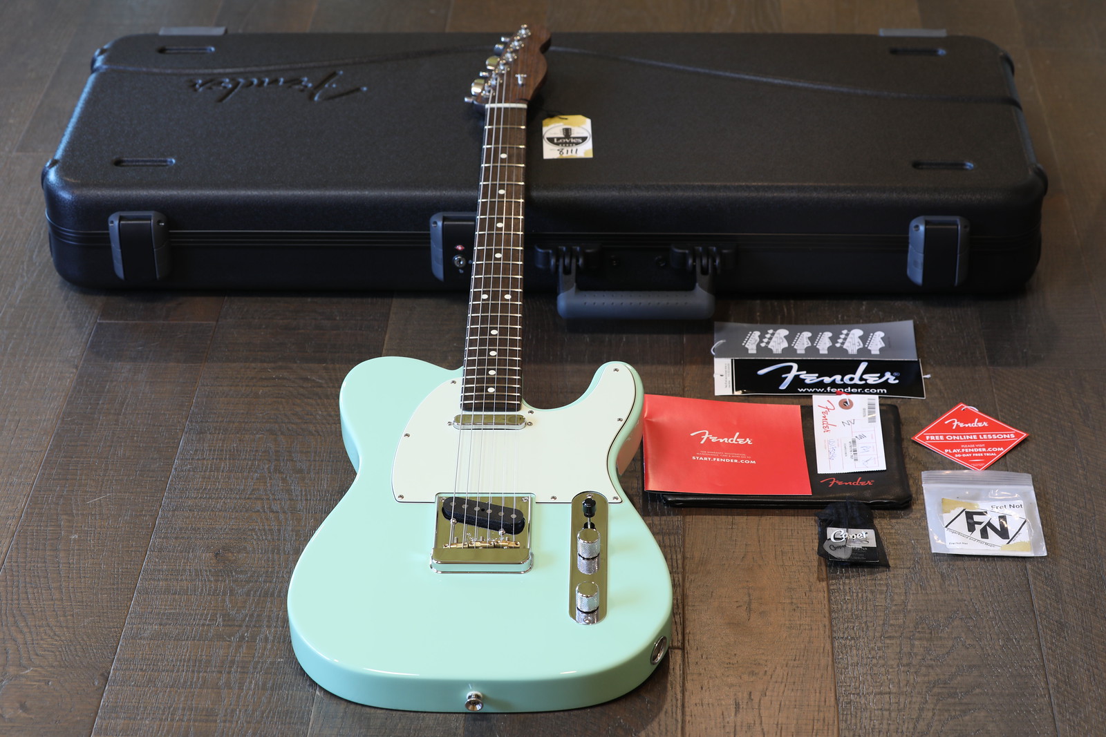MINT! 2017 Fender American Professional Telecaster Seafoam Green w