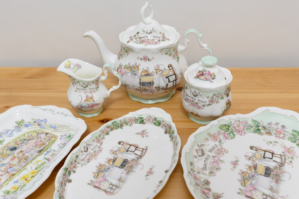 ブランブリーヘッジ（のばらの村のものがたり）飾り コレクション