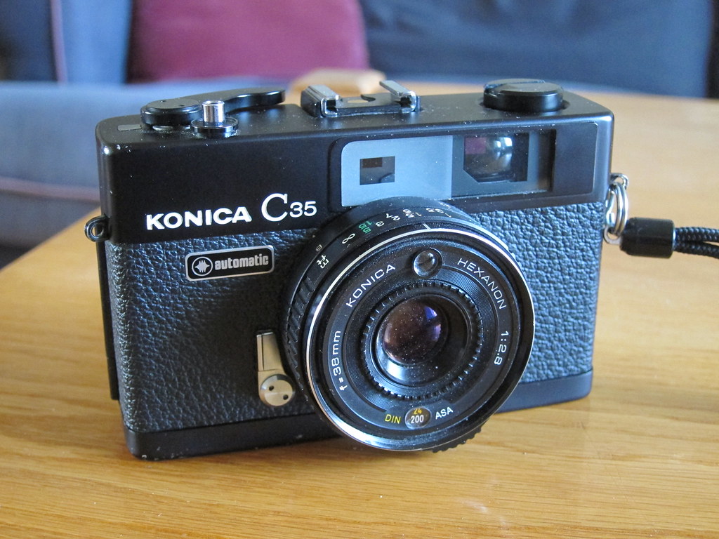 Konica C35 Automatic - Down the Road KONICA C35 FM(ブラック)フル