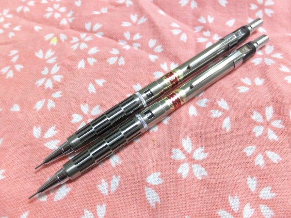 ニューマン「蝕刻 製図用ペンシル」レビュー : テーゲー日記 〜文具と