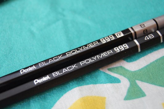 新品 廃盤 Pentel ぺんてる 鉛筆 ブラックポリマー 999 2B 13本 新品